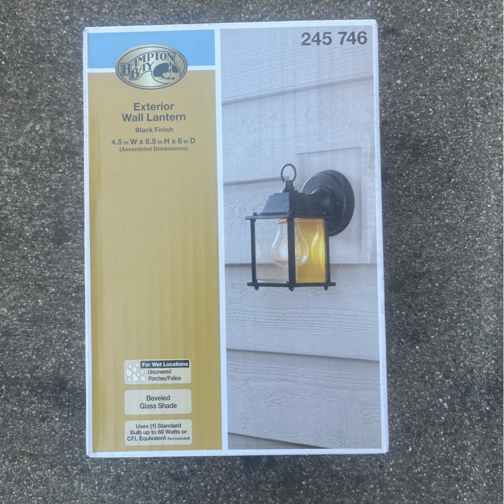 Hampton Bay exterior coach lantern NWT